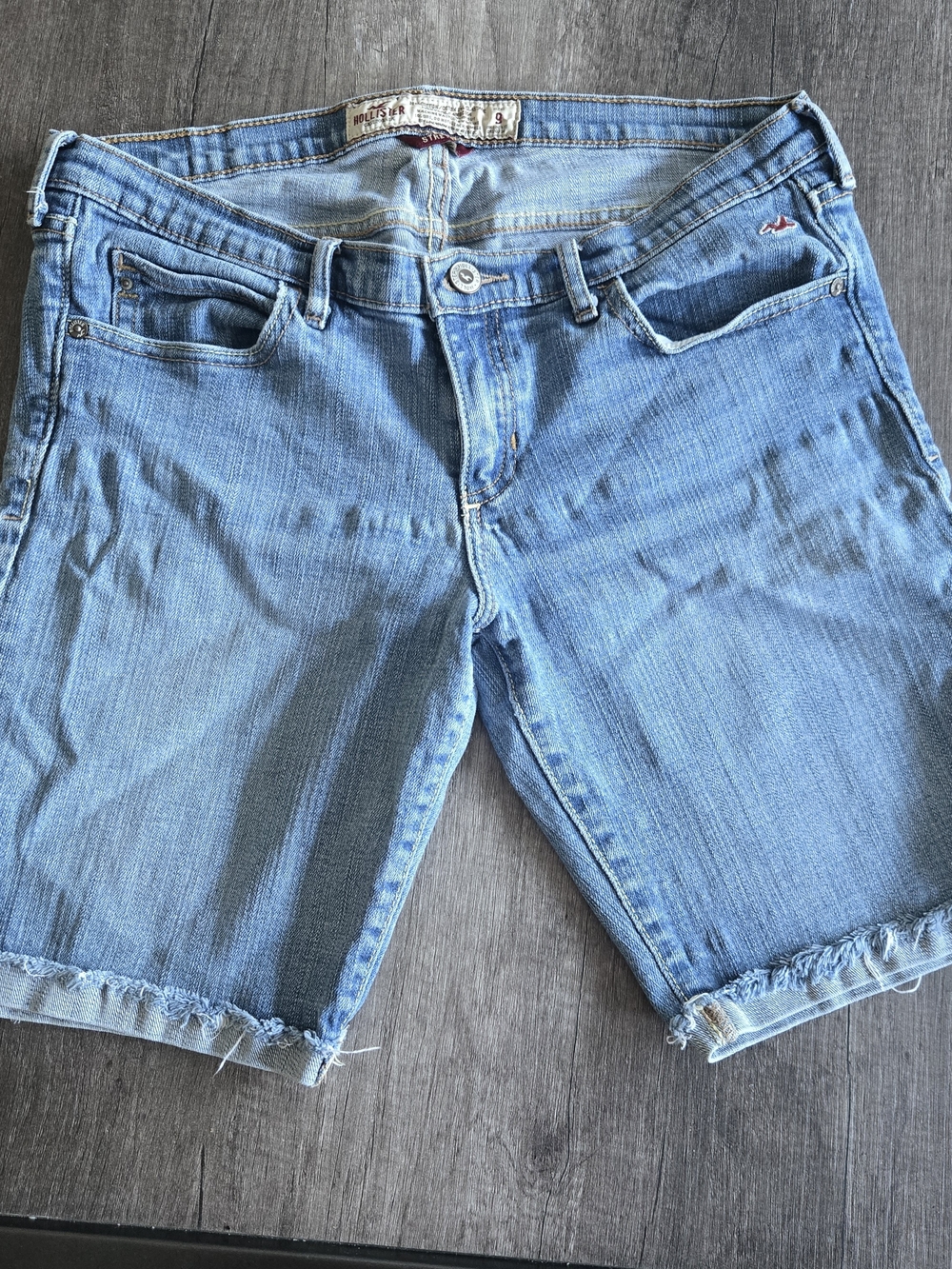 Y2K Hollister Low Rise Bermuda Cutoff Shorts Distressed Women's Size 9 Vintage